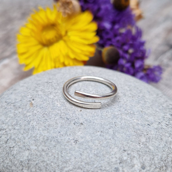 Adjustable silver ring